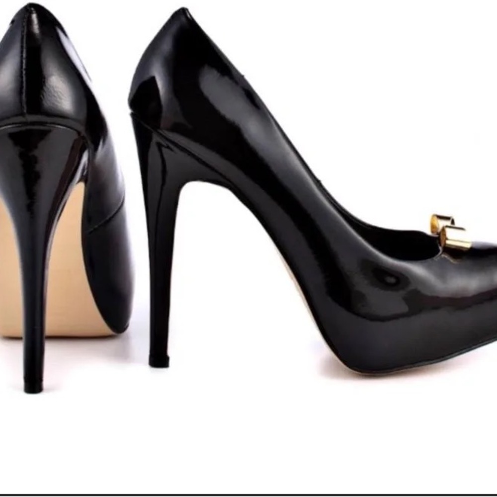 Elegant Black Patent Leather Heels DOLCE VITA